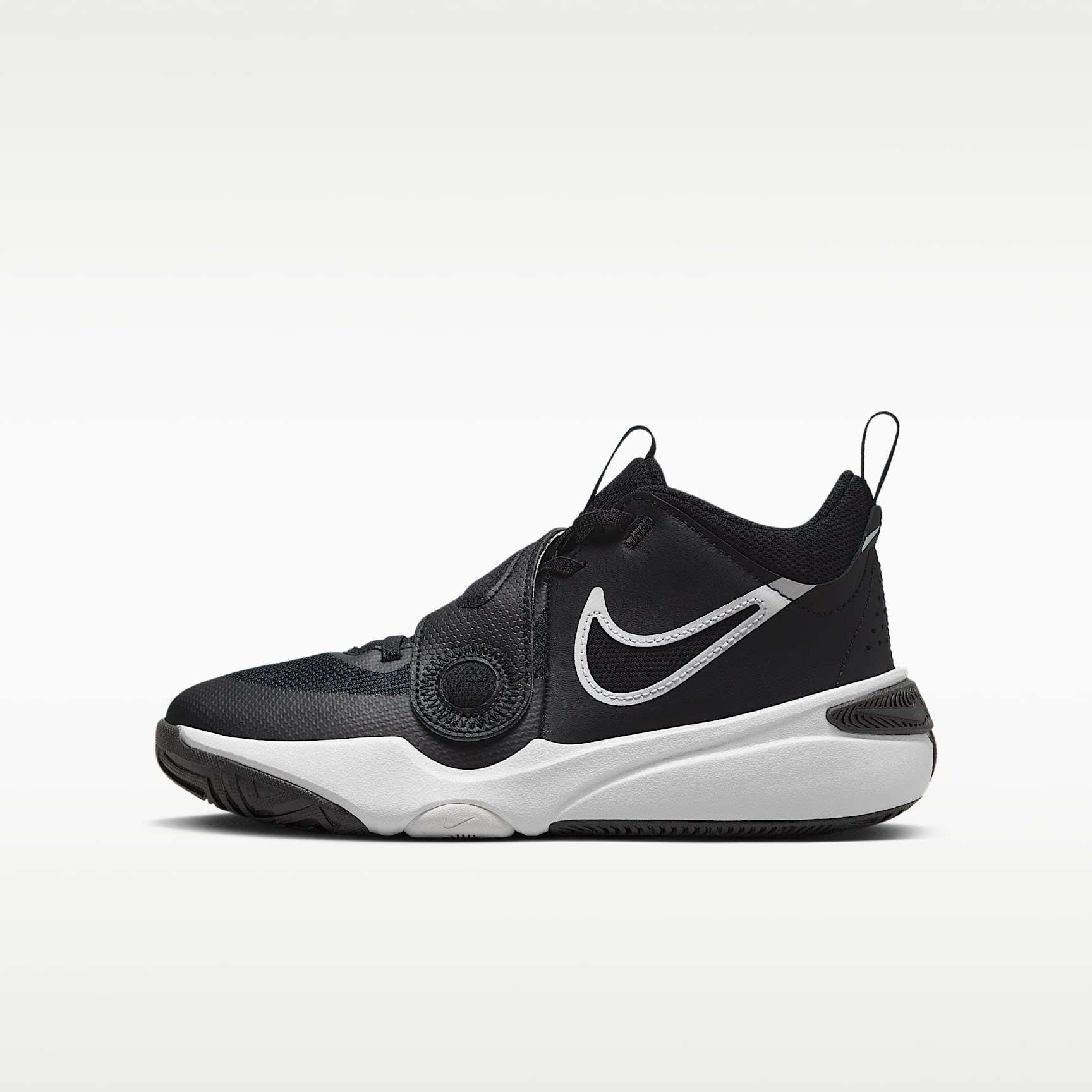 Nike Team Hustle D 11 Big Kids' Basketball Shoes. Nike.com